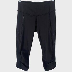 Lululemon Stop At Nothing Cropped Leggings Size 4 Mid-Rise Athletic Stretch Yoga